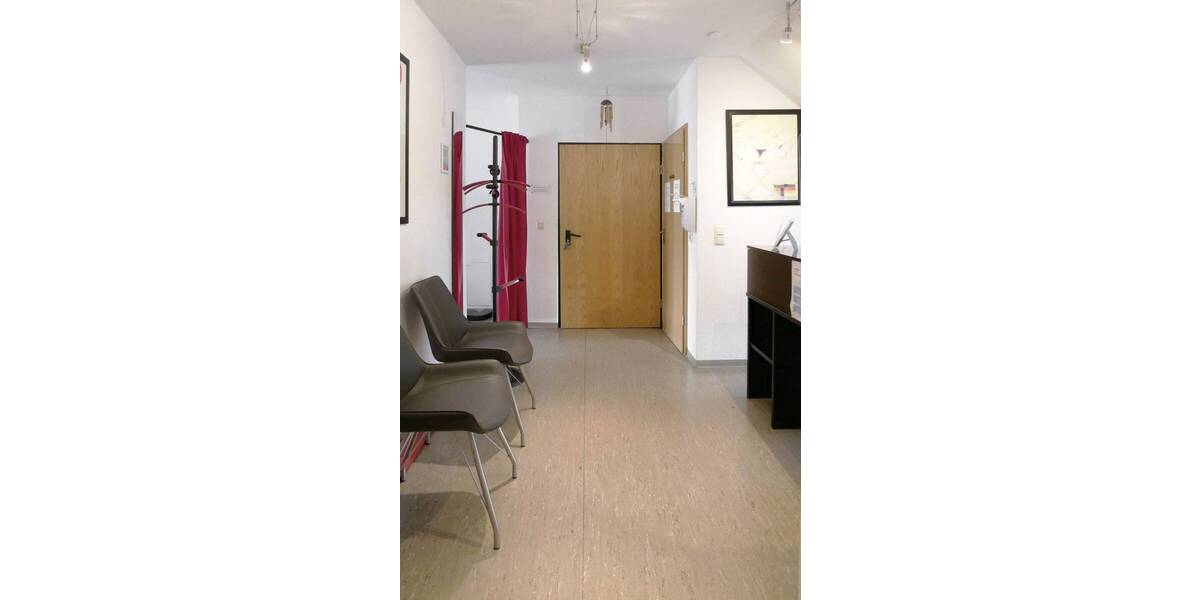 Gewerbeobjekt Kaufungen Niederkaufungen - 3 Zimmer, 111 m&sup2;, 225.000&euro; | Angebot:25672625