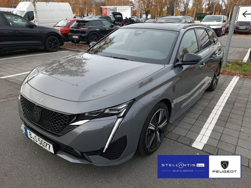 Peugeot 308 1.001 km 33.980 € Berlin 13088