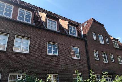 Husum ab 0625 : Charmante 3-Zimmer-Wohnung mit Tiefgarage