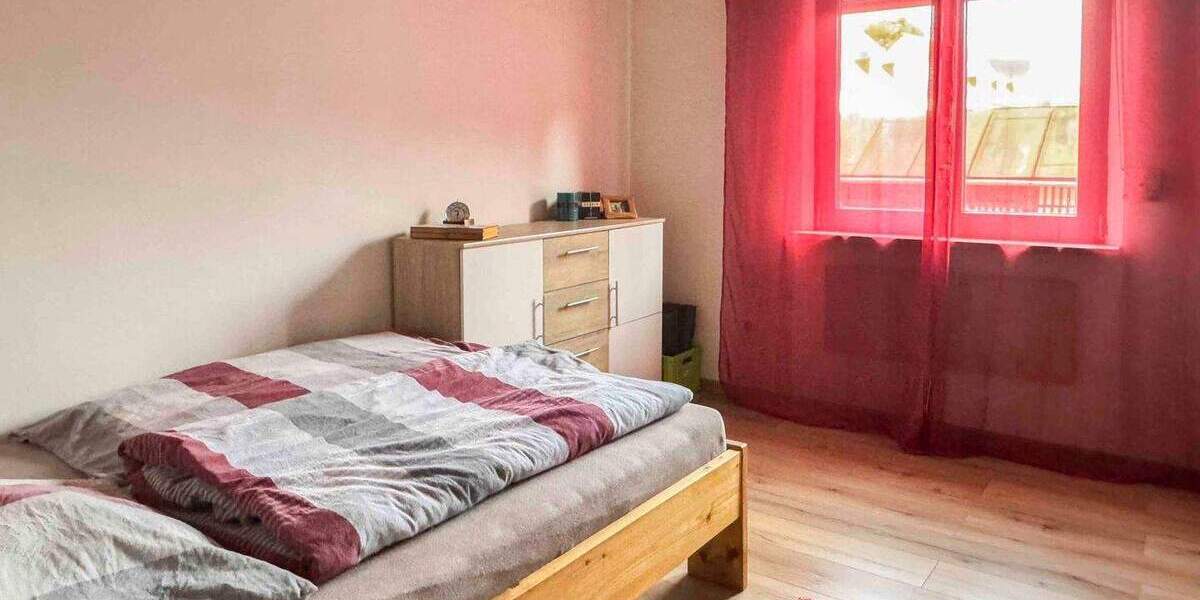 Etagenwohnung Maxhütte-Haidhof Maxhütte - 2 Zimmer, 54 m&sup2;, 125.000&euro; | Angebot:24657447