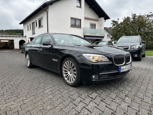 BMW 740 198.000 km 8.900 € Gemünden 56459