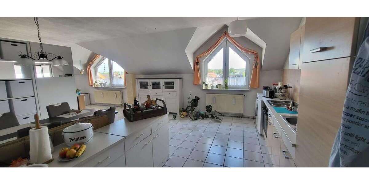 Etagenwohnung Riedstadt - 2 Zimmer, 71 m&sup2;, 900&euro; | Angebot:25125881