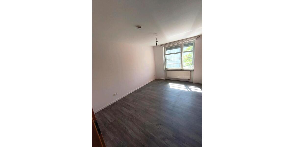 Etagenwohnung Erfurt Johannesvorstadt - 3 Zimmer, 80 m&sup2;, 950&euro; | Angebot:26393455