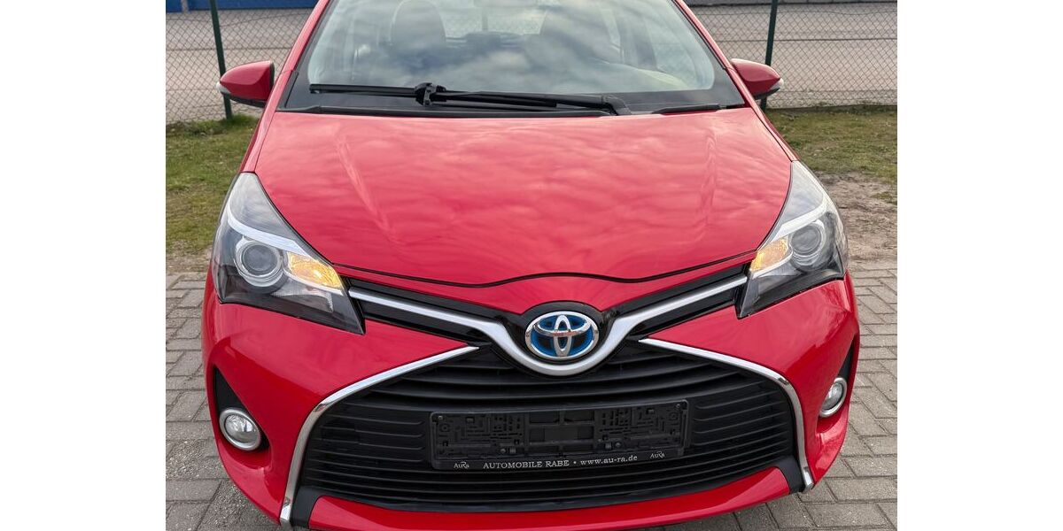 Toyota Yaris 96.042 km 10.490 &euro; Hatten 26209