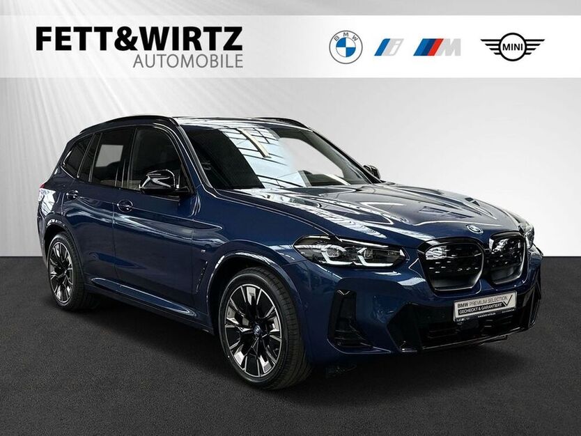 iX3