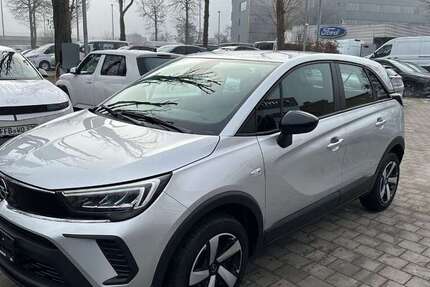 Opel Crossland 22.446 km 14.975 &euro; München 80993