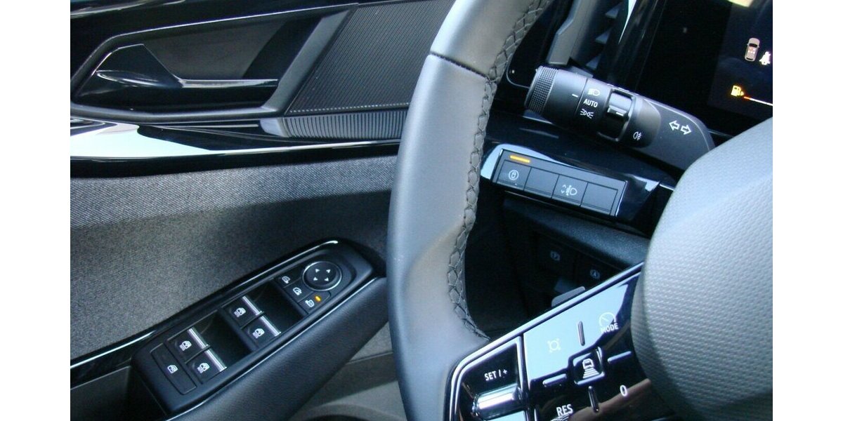 Renault Austral 1,3TCe 160 Mild-Hybrid Evolution Temp 2.698 km 28.480 &euro; Falkensee 14612