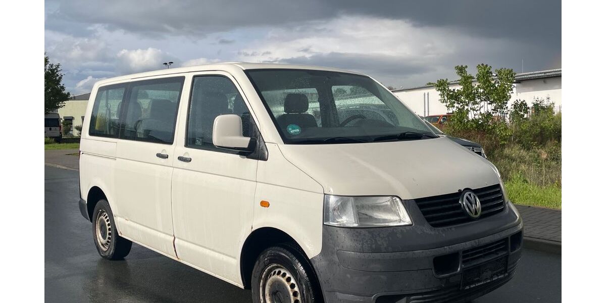 VW T5 Transporter 300.000 km 4.750 &euro; Frankfurt 61711