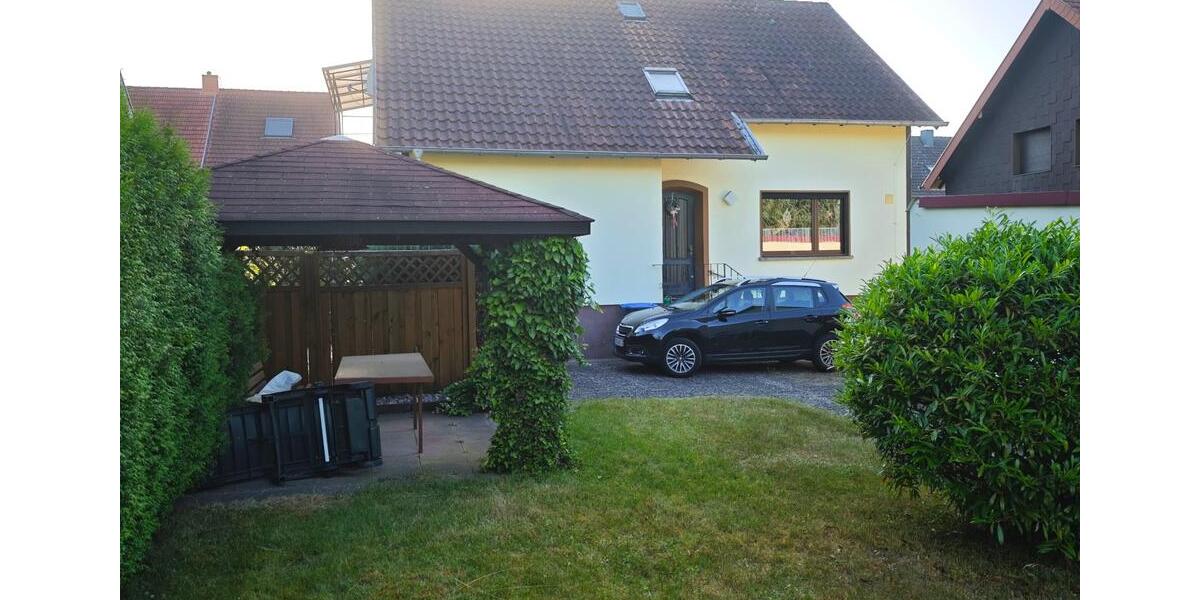 Einfamilienhaus Sankt Ingbert - 6 Zimmer, 131 m&sup2;, 250.000&euro; | Angebot:27153598