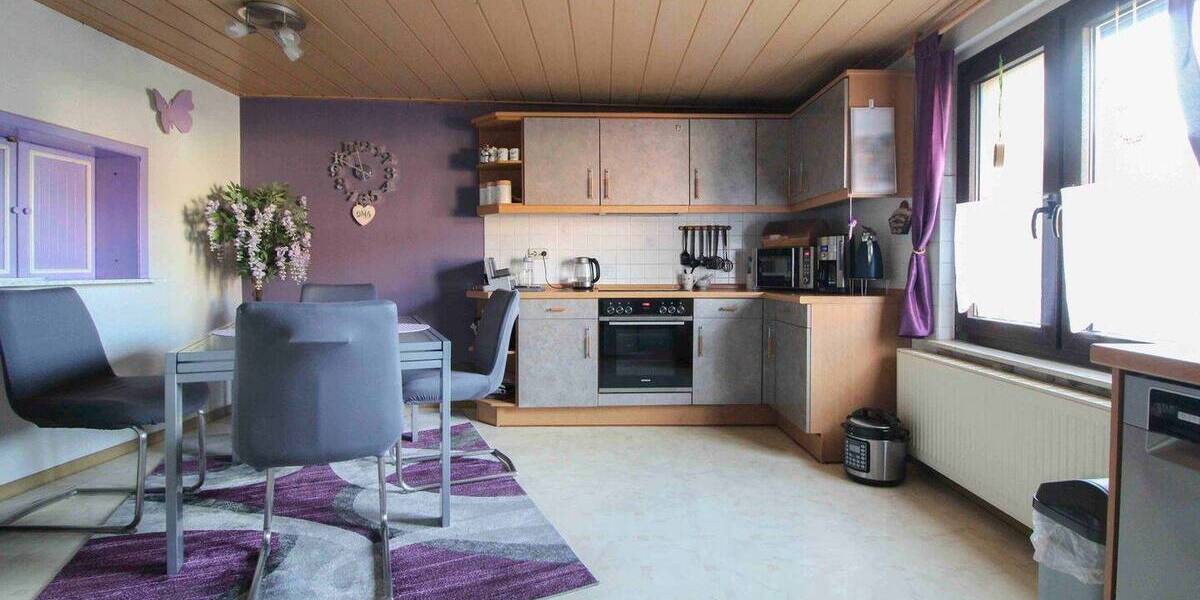 Reihenmittelhaus Calbe - 5 Zimmer, 220 m&sup2;, 99.000&euro; | Angebot:26176324