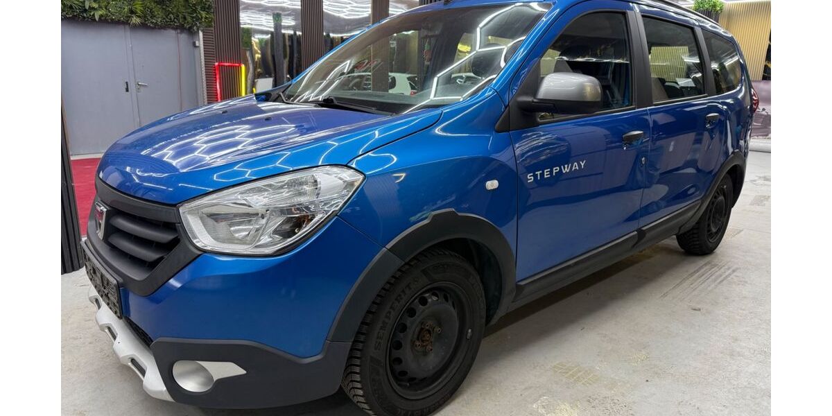 Dacia Lodgy 158.000 km 2.990 &euro; Schweich 54338