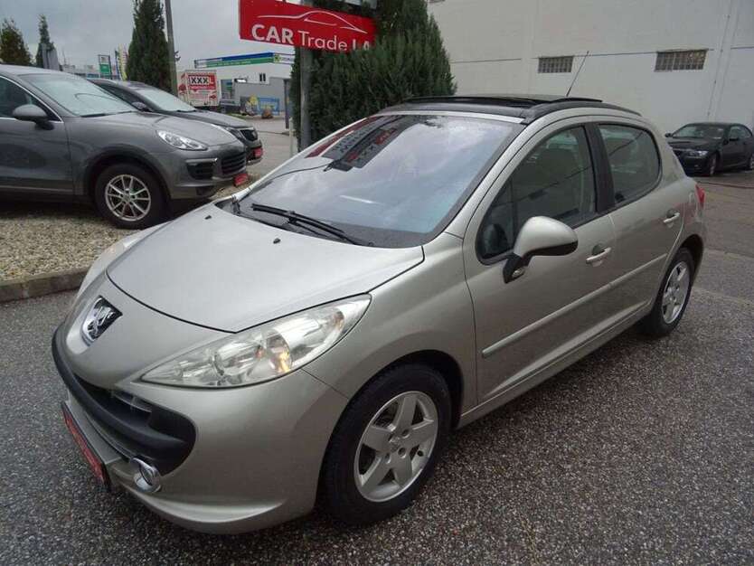 Peugeot 207 153.000 km 3.190 € Landshut 84030