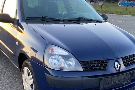 Renault Clio 112.200 km 1.950 &euro; Grimma 04668