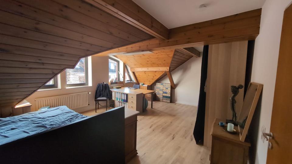 Dachgeschoßwohnung Aachen Aachen-Mitte - 3 Zimmer, 80 m&sup2;, 790&euro; | Angebot:25046375