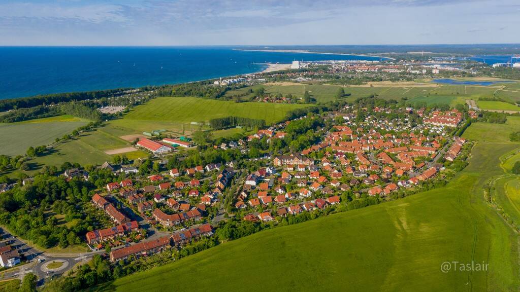 Reihenendhaus Rostock Diedrichshagen - 5 Zimmer, 125 m&sup2;, 560.000&euro; | Angebot:26064506