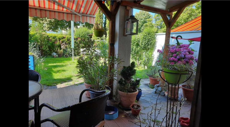 Geräumige 3-Zimmer Eigentumswohnung mit Terrasse 3 zimmer