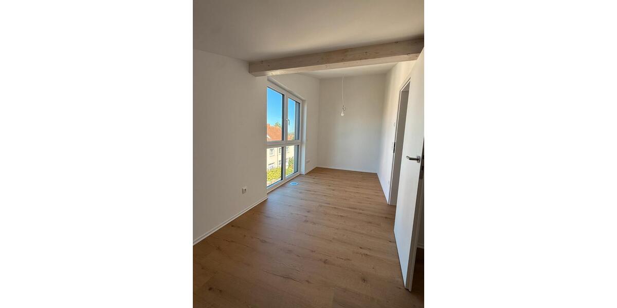Doppelhaushälfte Hasselroth - 5 Zimmer, 145 m&sup2;, 2.200&euro; | Angebot:27679717