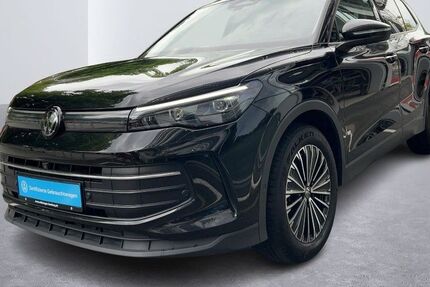 VW Tiguan 23.897 km 35.990 &euro; Hamburg 22111