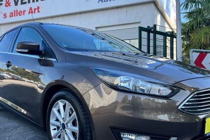 Ford Focus 38.000 km 13.900 € Mannheim 68199