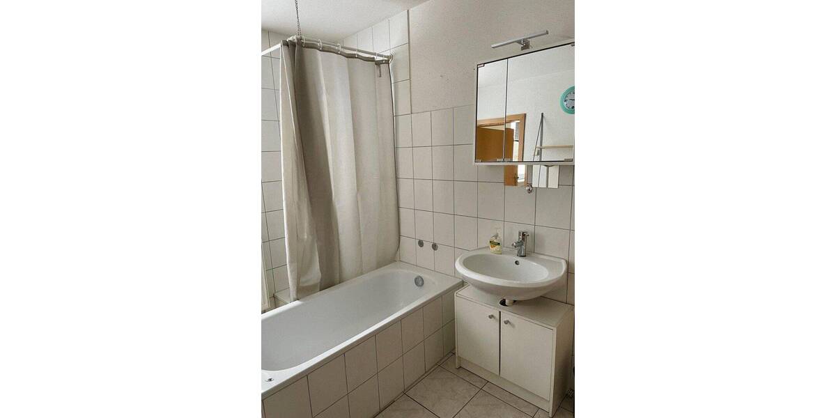 Doppelhaushälfte Villingen-Schwenningen Schwenningen - 8 Zimmer, 180 m&sup2;, 375.000&euro; | Angebot:26877563