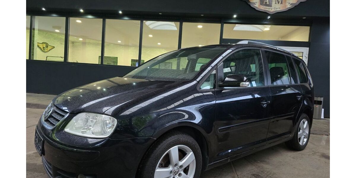 VW Touran 262.000 km 2.750 &euro; Göttingen 37081