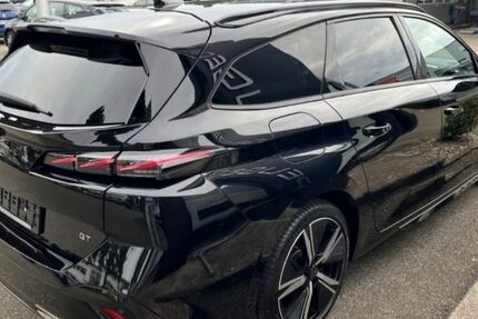 Peugeot 308 129.000 km 17.399 &euro; Berglen 73663