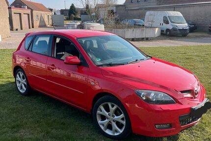 Mazda 3 228.600 km 2.300 &euro; Minden 32425