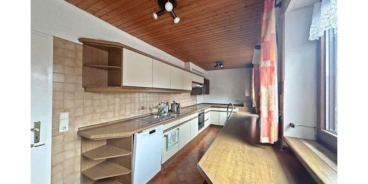 Mehrfamilienhaus, Wohnhaus Feldkirchen-Westerham Westerham - 7 Zimmer, 222 m&sup2;, 925.000&euro; | Angebot:25747843