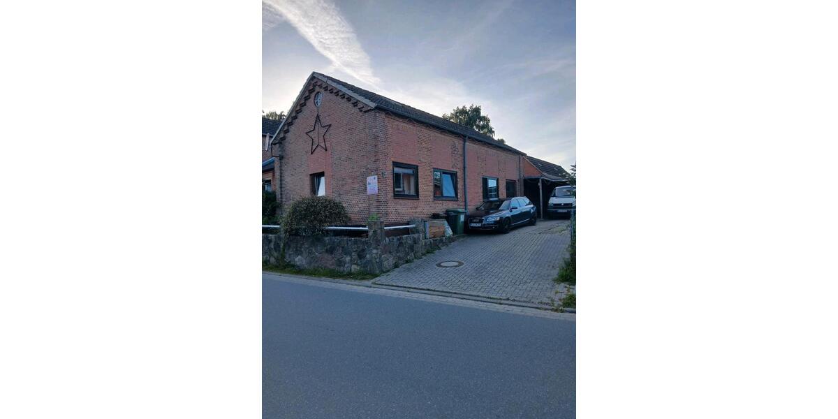 WohnhausDoppelhaushälfte in Postfeld 3 zimmer