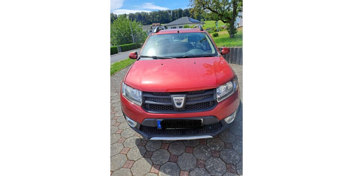 Dacia Sandero 95.000 km 4.500 &euro; Niederelbert 56412