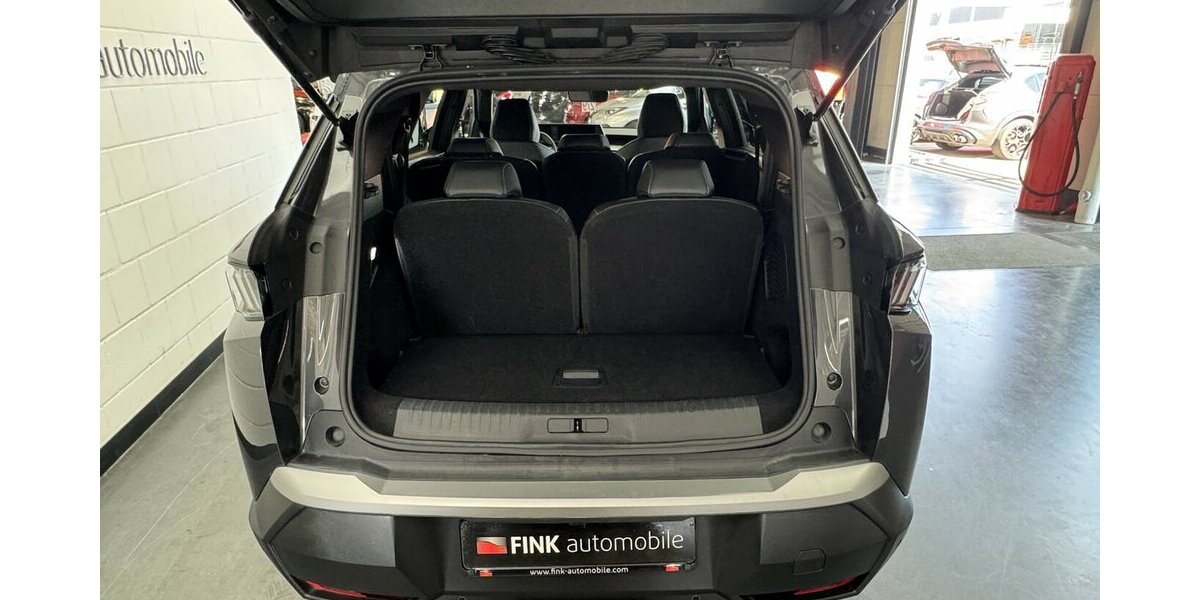 Peugeot 5008 145 Mild Hybrid Allure7 Sitzer LED CAM 30.800 km 27.320 &euro; Lich 35423