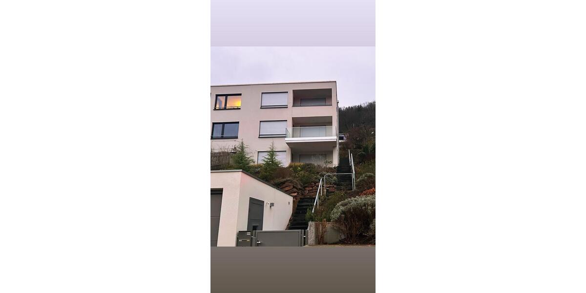 Doppelhaushälfte mit Einliegerwohnung in Heidelberg -Ziegelhausen 6 zimmer