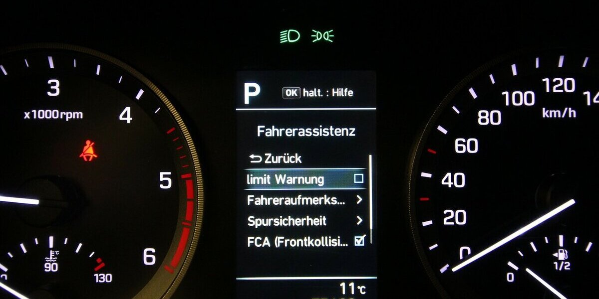 Hyundai Tucson 1.6 CRDi DPF 2WD 7-DCT LED+NAVI+KAMERA 75.699 km 19.700 &euro; Hagenow 19230