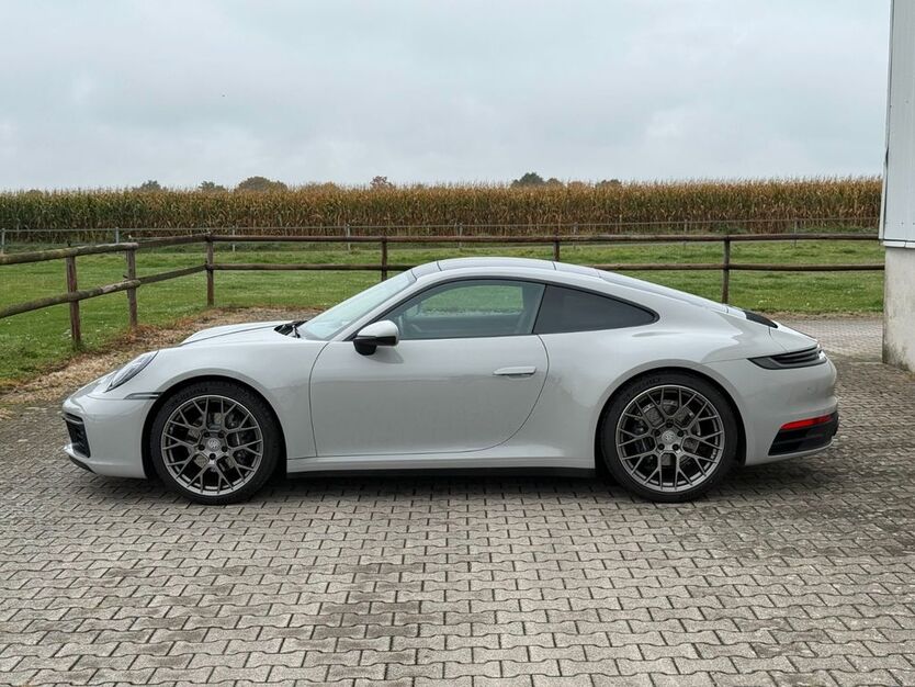 Porsche 992 19.900 km 119.900 € Minden 32427