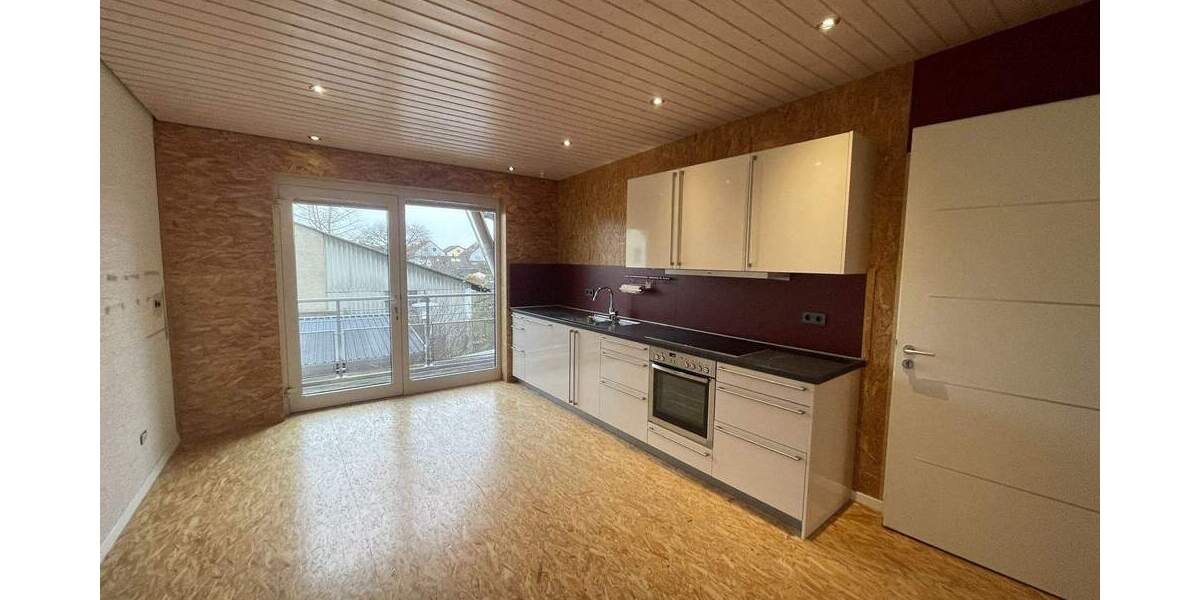 Etagenwohnung Stutensee Blankenloch - 3 Zimmer, 131 m&sup2;, 1.300&euro; | Angebot:24761781