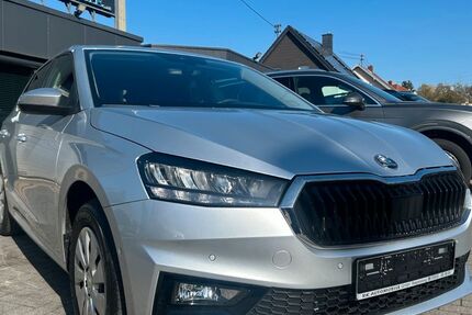 Skoda Fabia 11.800 km 22.600 &euro; Riegelsberg 66292