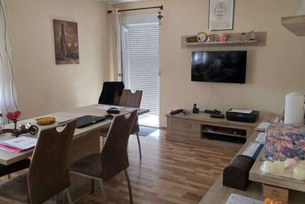 Wohnung zum Kaufen in Neunkirchen - Wellesweiler 125.000 € 128 m² 5 zimmer