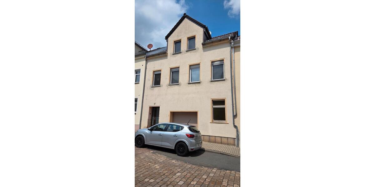Reihenhaus Crimmitschau - 6 Zimmer, 103 m&sup2;, 80.000&euro; | Angebot:27085582
