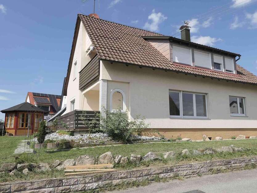 Haus zum Kaufen in Obersulm 450.000 € 162 m²