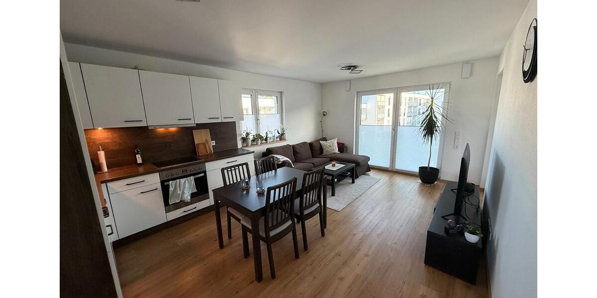Etagenwohnung Deggendorf - 3 Zimmer, 70 m&sup2;, 945&euro; | Angebot:26418707
