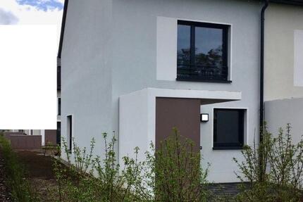 Neuwertiges 5-Zimmer Reiheneckhaus direkt in der Stadt Nauen 5 zimmer