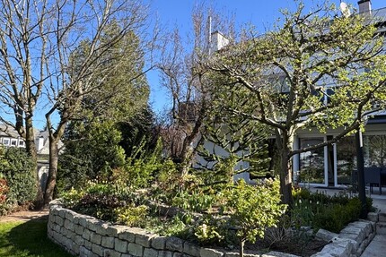 Exklusive Traumvilla: Stilvoller Komfort und modernes Design in Dreieich-Götzenhain vereint! 9 zimmer