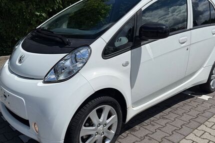 Peugeot iOn 31.470 km 4.690 &euro; Hosenfeld 36154