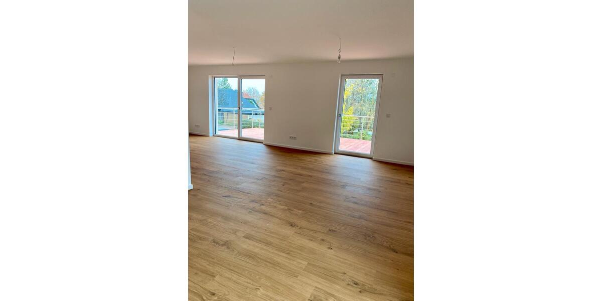 Mehrfamilienhaus, Wohnhaus Marktbreit - 9 Zimmer, 275 m&sup2;, 3.025&euro; | Angebot:25408442