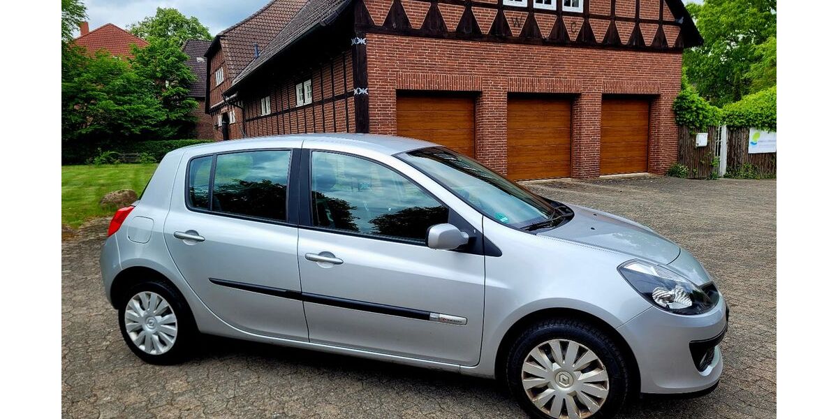 Renault Clio 158.220 km 3.000 &euro; Isernhagen 30916