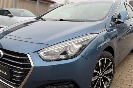 Hyundai i40 174.000 km 10.499 &euro; Ibbenbüren 49477