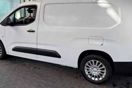 Toyota Proace City 121.000 km 12.800 &euro; Trechtingshausen 55413
