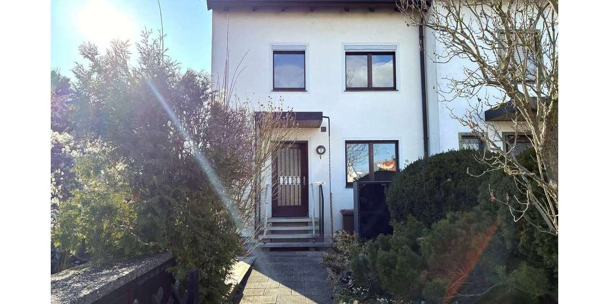 Einfamilienhaus Oberasbach - 5.5 Zimmer, 115 m&sup2;, 1.100&euro; | Angebot:25628133
