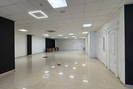 Gewerbehalle in Kamp-Lintfot zur vermieten zimmer