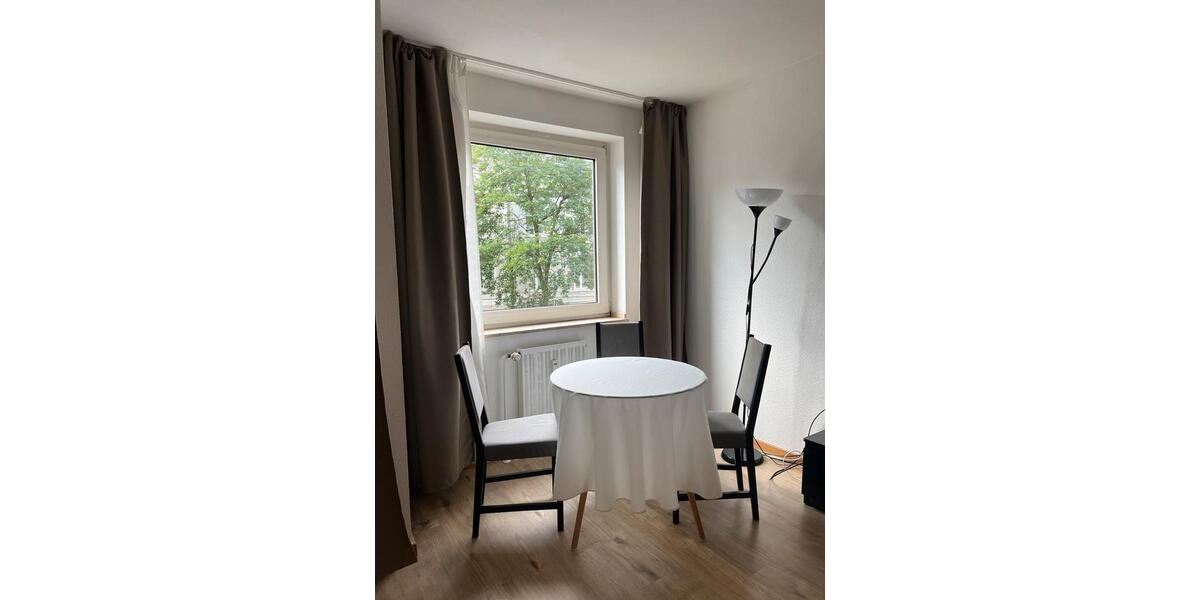 Düsseldorf: Wunderschöne 1-Zimmer Wohnung mit sehr guter Lage 1 zimmer